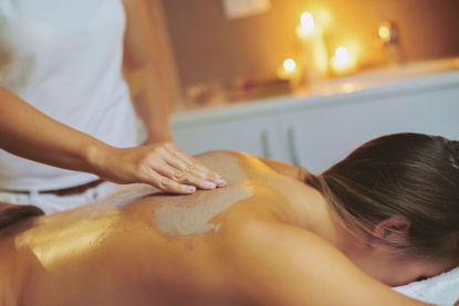 Karcsúsító, frissítõ kávés peeling, kávéolajos masszázzal 50